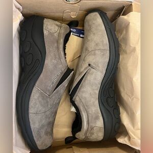 Merrell Men's Gray Slip-On Loafers